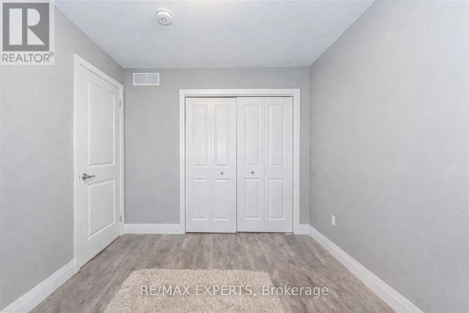 150 Bridge Crescent, Minto, Ontario  N0G 2P0 - Photo 5 - X12922588