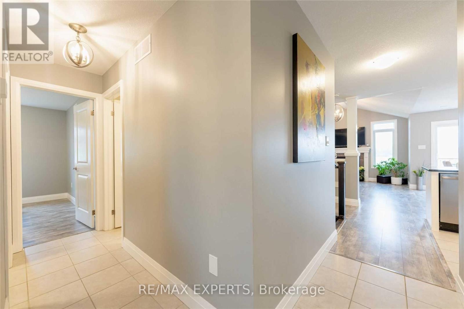 150 Bridge Crescent, Minto, Ontario  N0G 2P0 - Photo 7 - X12922588