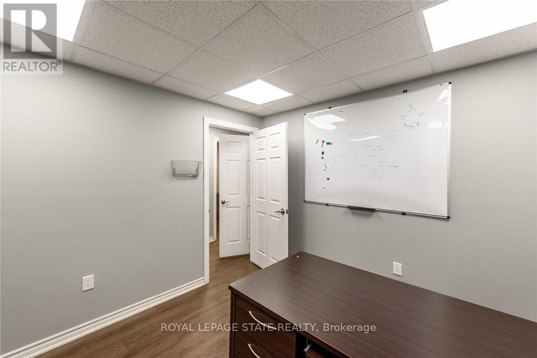 14 - 1527 Upper Ottawa Street, Hamilton, Ontario  L8W 3J4 - Photo 20 - X12922684