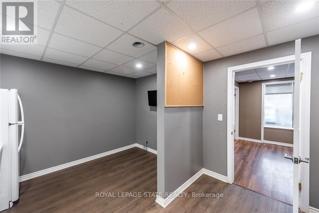 14 - 1527 Upper Ottawa Street, Hamilton, Ontario  L8W 3J4 - Photo 9 - X12922684