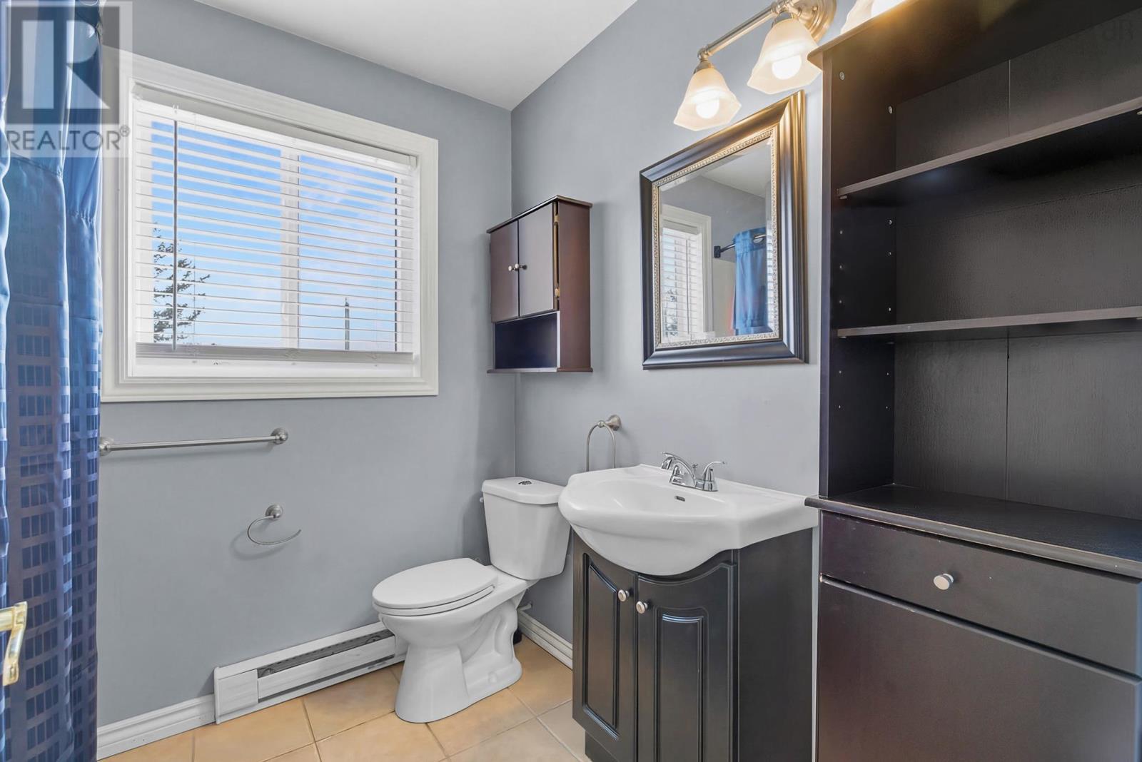 37 Hillcrest Avenue, Lower Sackville, Nova Scotia  B4C 1X2 - Photo 24 - 202604719