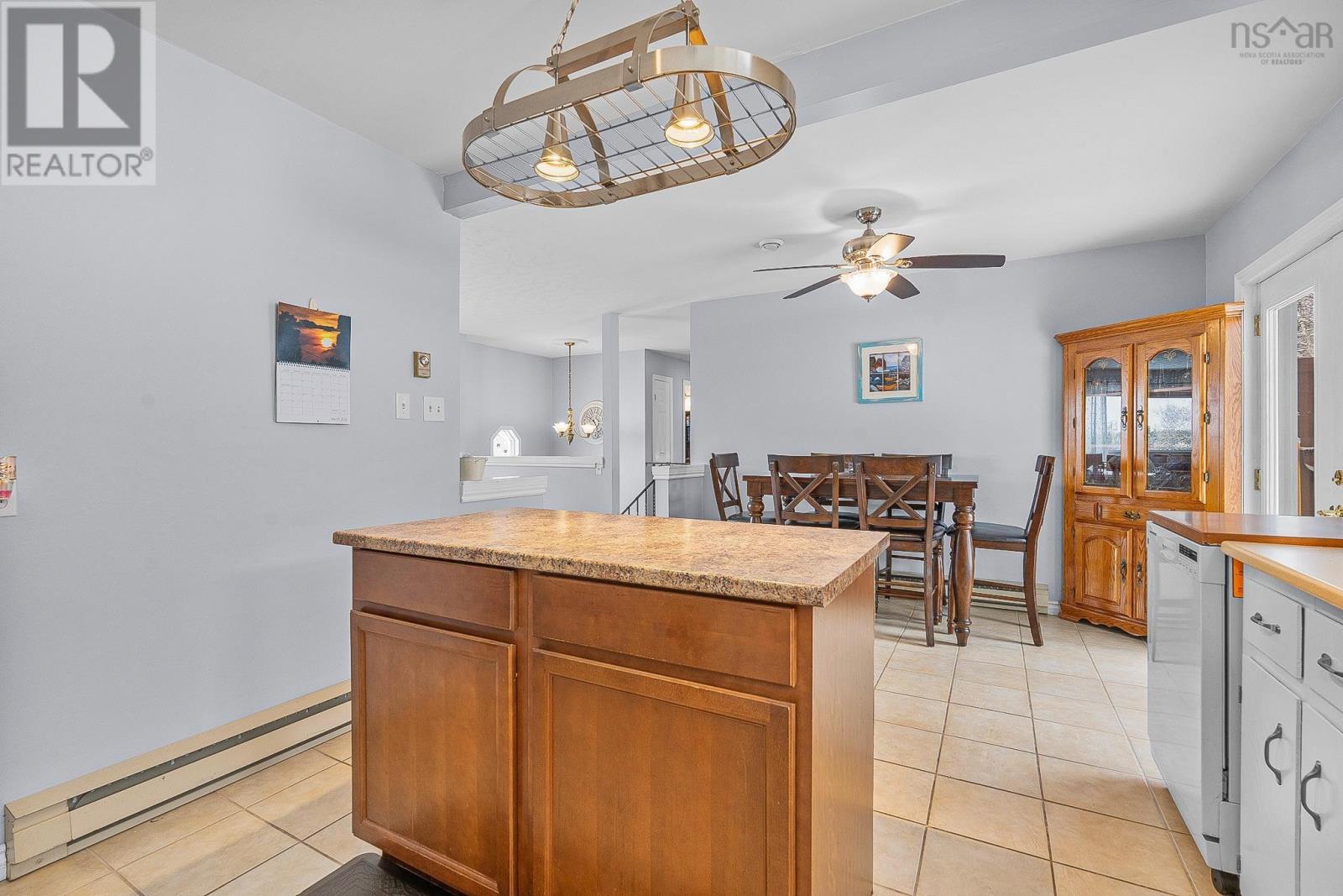 37 Hillcrest Avenue, Lower Sackville, Nova Scotia  B4C 1X2 - Photo 13 - 202604719