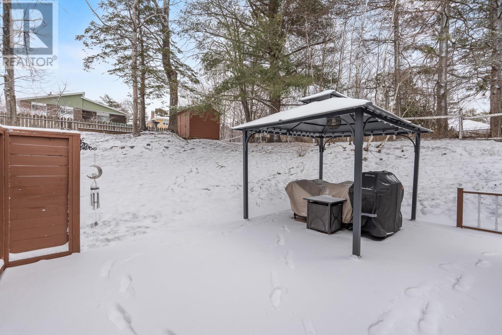 37 Hillcrest Avenue, Lower Sackville, Nova Scotia  B4C 1X2 - Photo 35 - 202604719