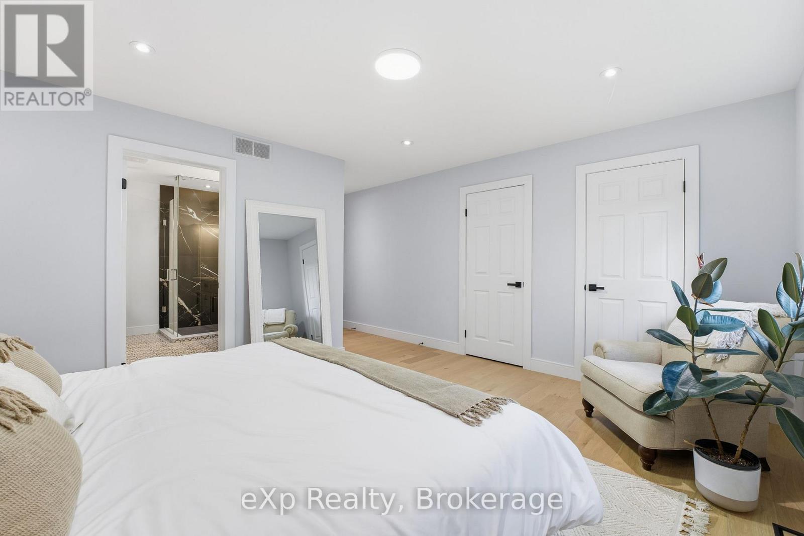 32 Dickinson Court, Centre Wellington, Ontario  N0B 1S0 - Photo 20 - X12913260