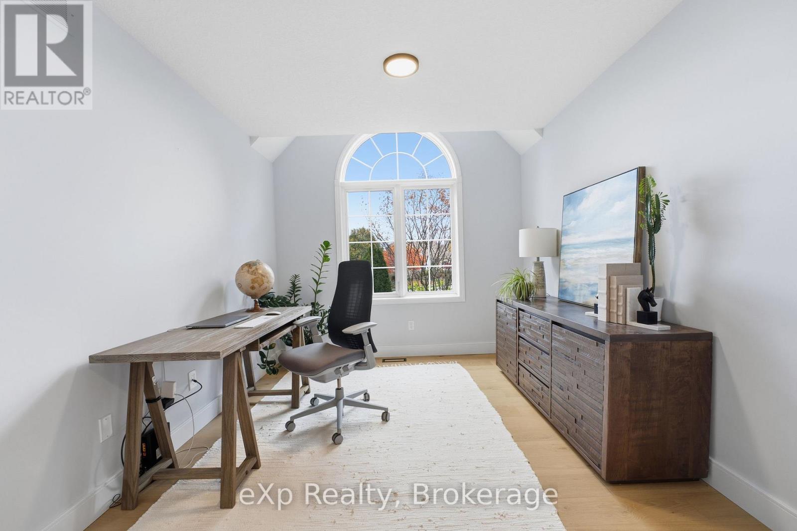 32 Dickinson Court, Centre Wellington, Ontario  N0B 1S0 - Photo 23 - X12913260