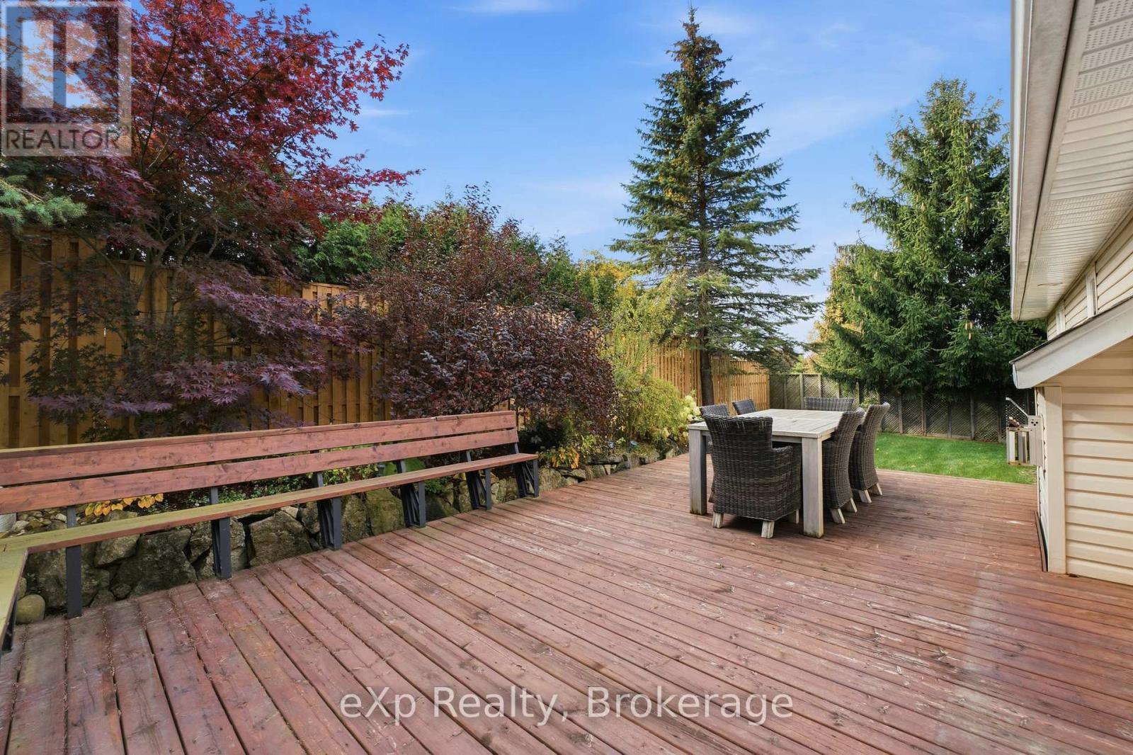 32 Dickinson Court, Centre Wellington, Ontario  N0B 1S0 - Photo 41 - X12913260