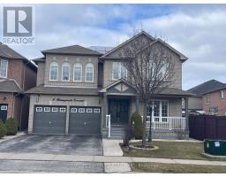 4 RUNNYMEDE CRESCENT, Brampton, Ontario