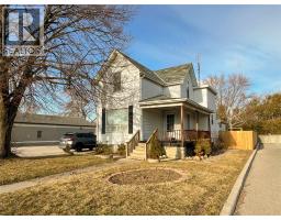 305 ST CLAIR STREET, Chatham, Ontario