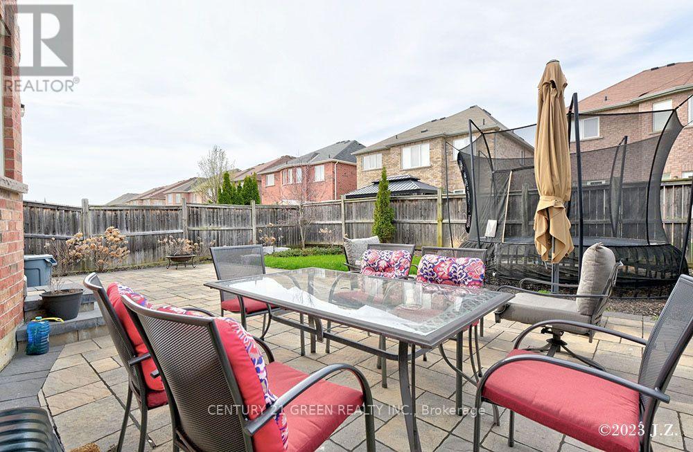 5384 Valhalla Crescent, Mississauga, Ontario  L5M 0K4 - Photo 24 - W12921340