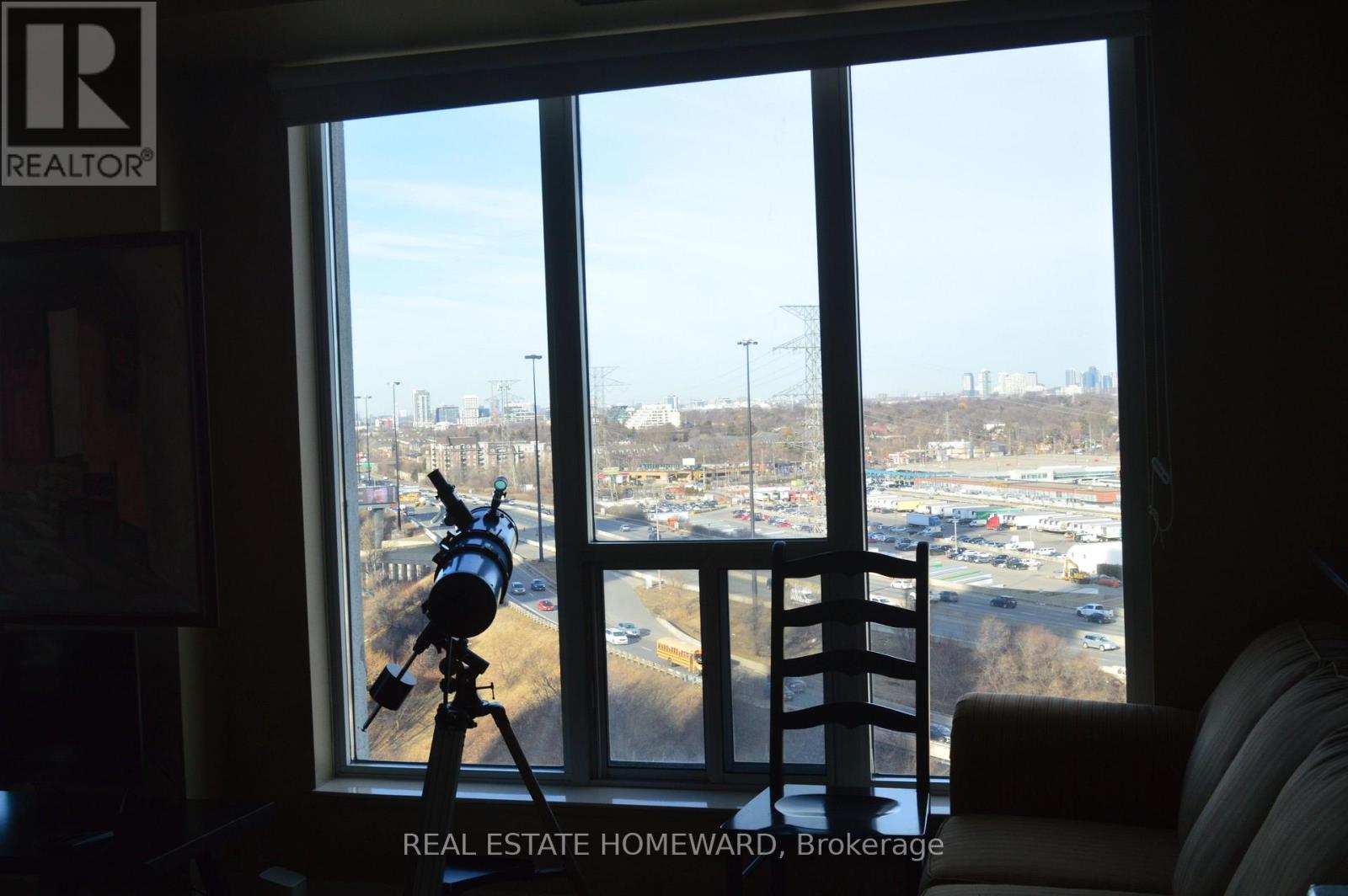 1802 - 2121 Lake Shore Boulevard W, Toronto, Ontario  M8V 4E9 - Photo 5 - W12921538