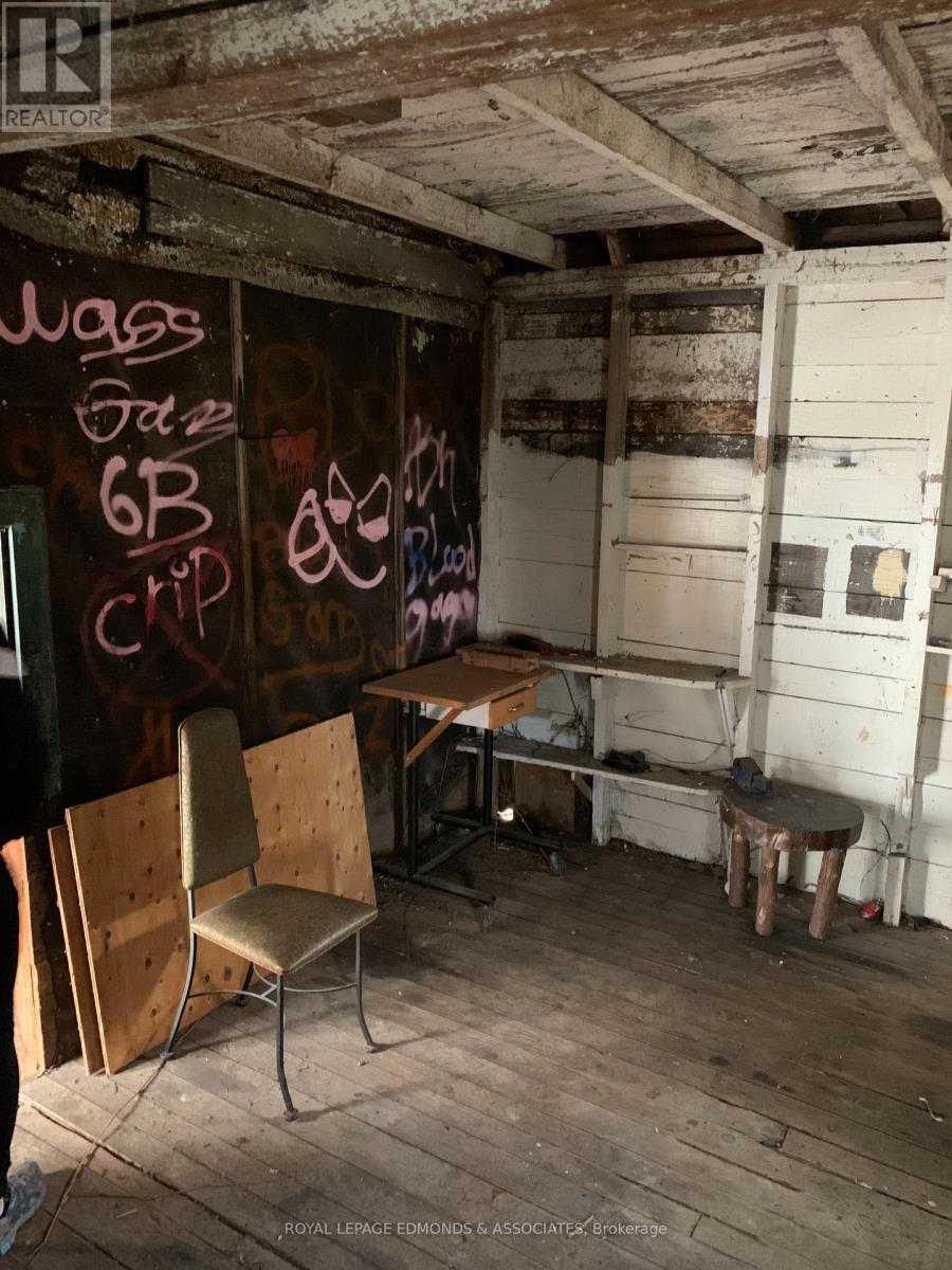 1028 Pembroke Street E, Pembroke, Ontario  K8A 6Z2 - Photo 16 - X12876100