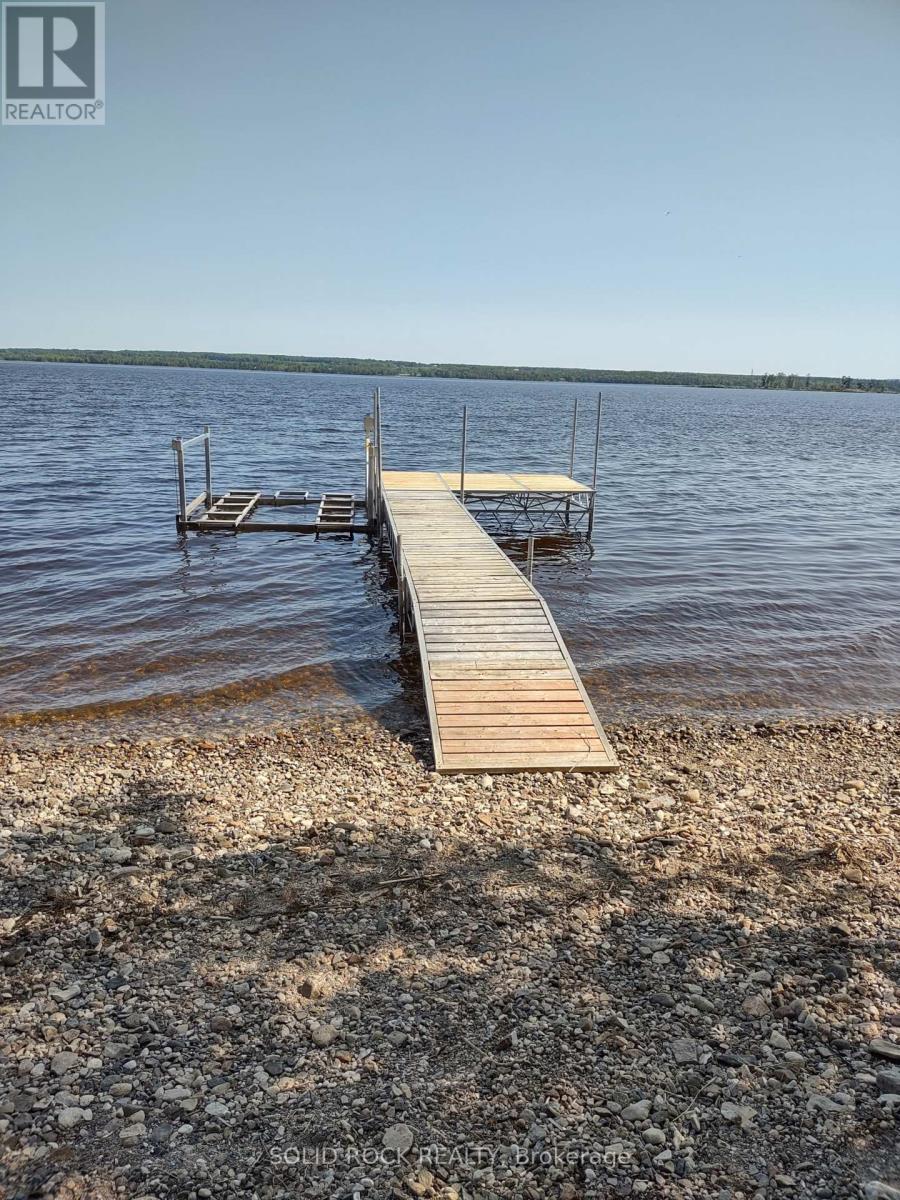 2496 River Road, Mcnab/braeside, Ontario  K0A 1G0 - Photo 3 - X12857562