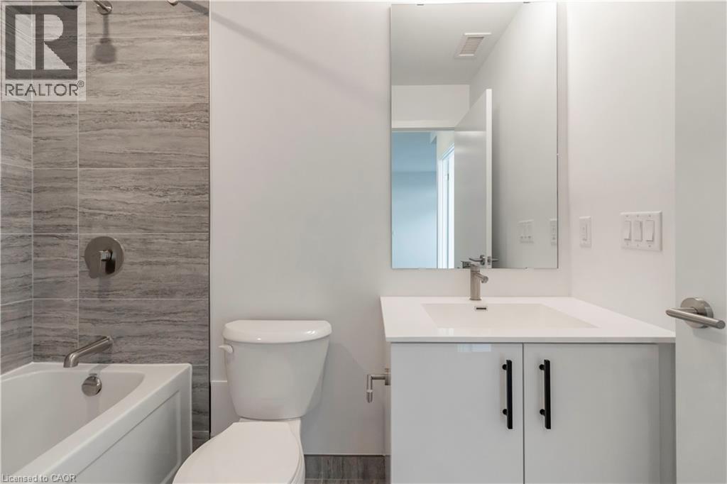 25 Wellington Street S Unit# 2003, Kitchener, Ontario  N2G 0G5 - Photo 13 - 40813734