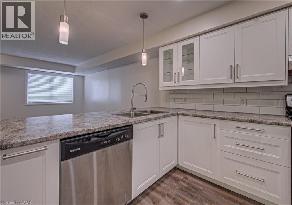 350 Fisher Mills Road Unit# 14, Cambridge, Ontario  N3C 0G8 - Photo 12 - 40814282