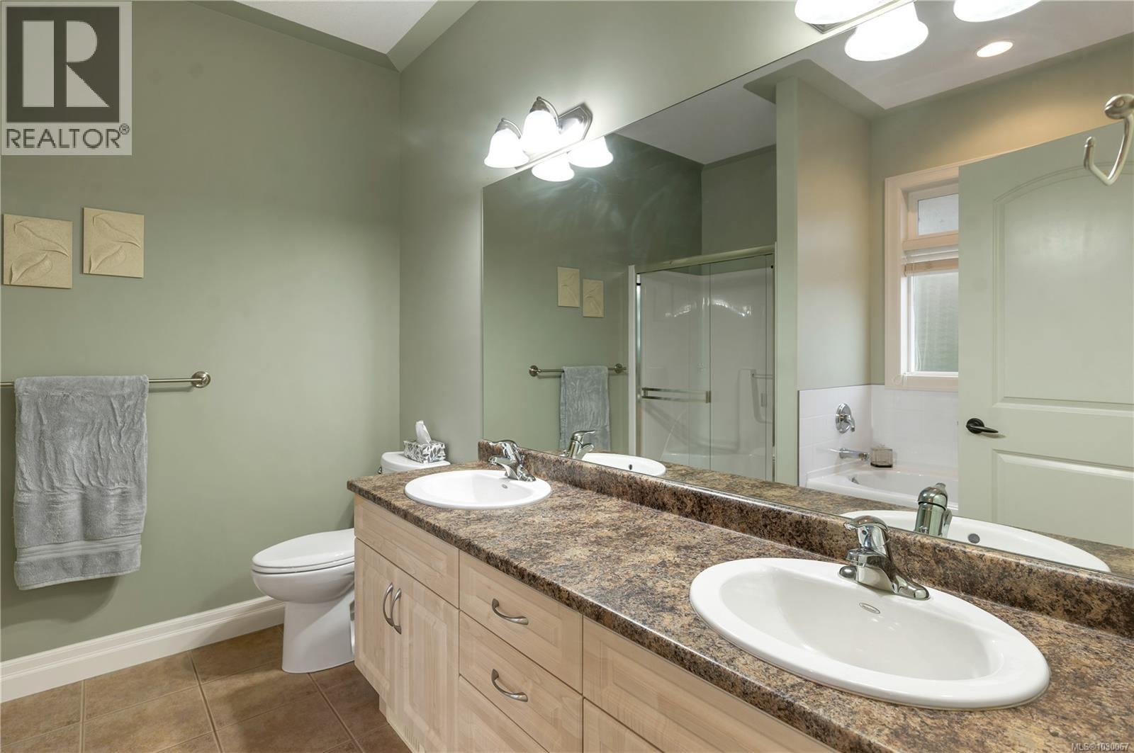 236 Virginia Dr, Campbell River, British Columbia  V9W 8H7 - Photo 15 - 1030067