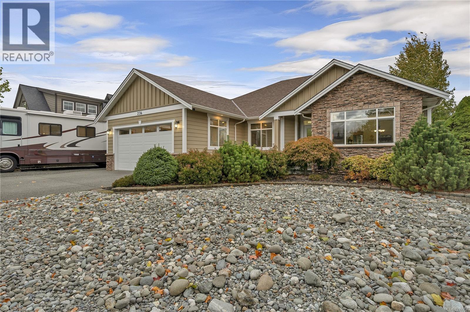 236 Virginia Dr, Campbell River, British Columbia