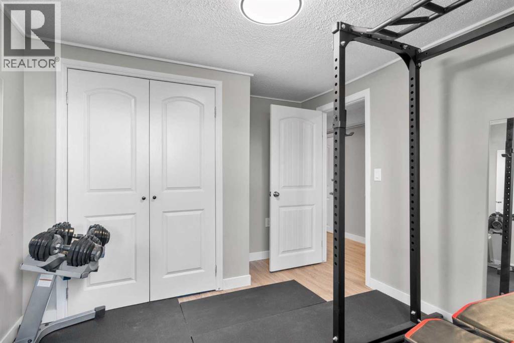 6112 Buckthorn Road NW, Calgary, Alberta  T2K 2Z1 - Photo 40 - A2295073