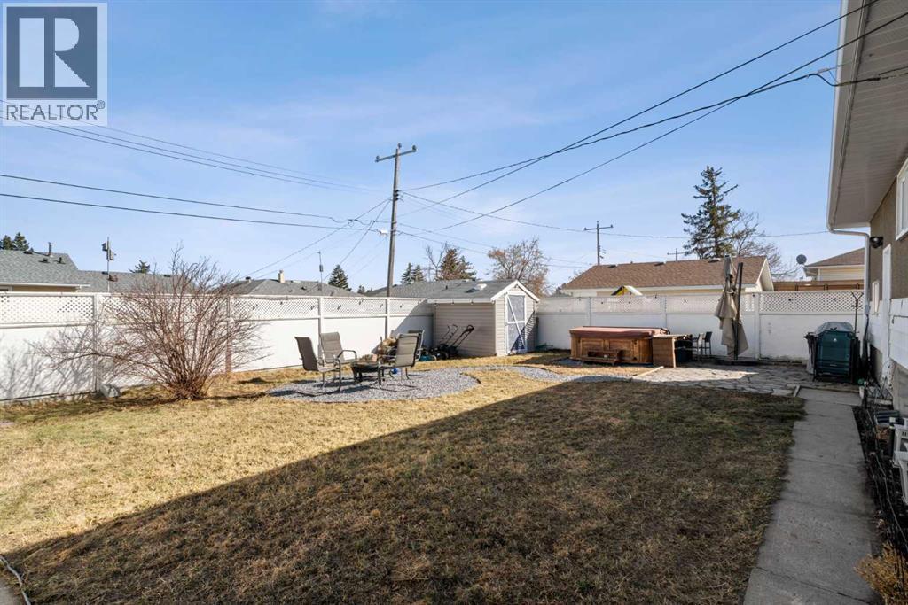 6112 Buckthorn Road NW, Calgary, Alberta  T2K 2Z1 - Photo 45 - A2295073