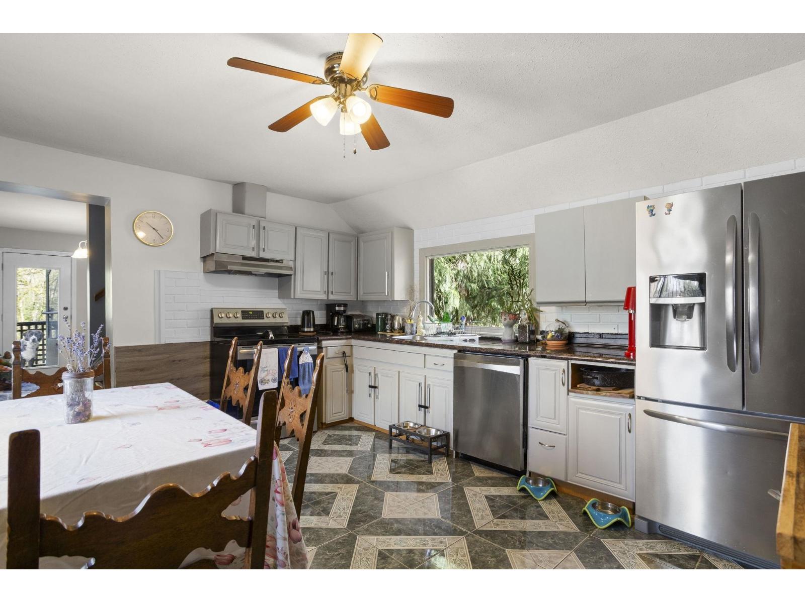 33861 Prentis Avenue, Mission, British Columbia  V2V 2J7 - Photo 16 - R3103462