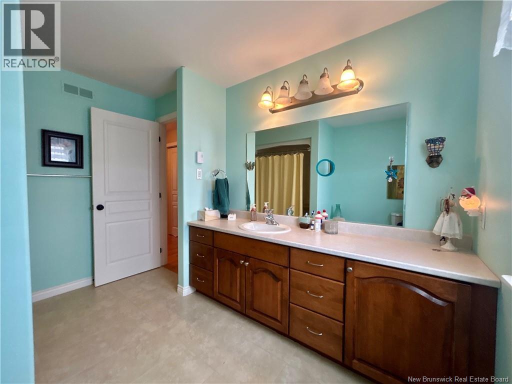 154 Damien Street, Dieppe, New Brunswick  E1A 0H3 - Photo 38 - NB135794