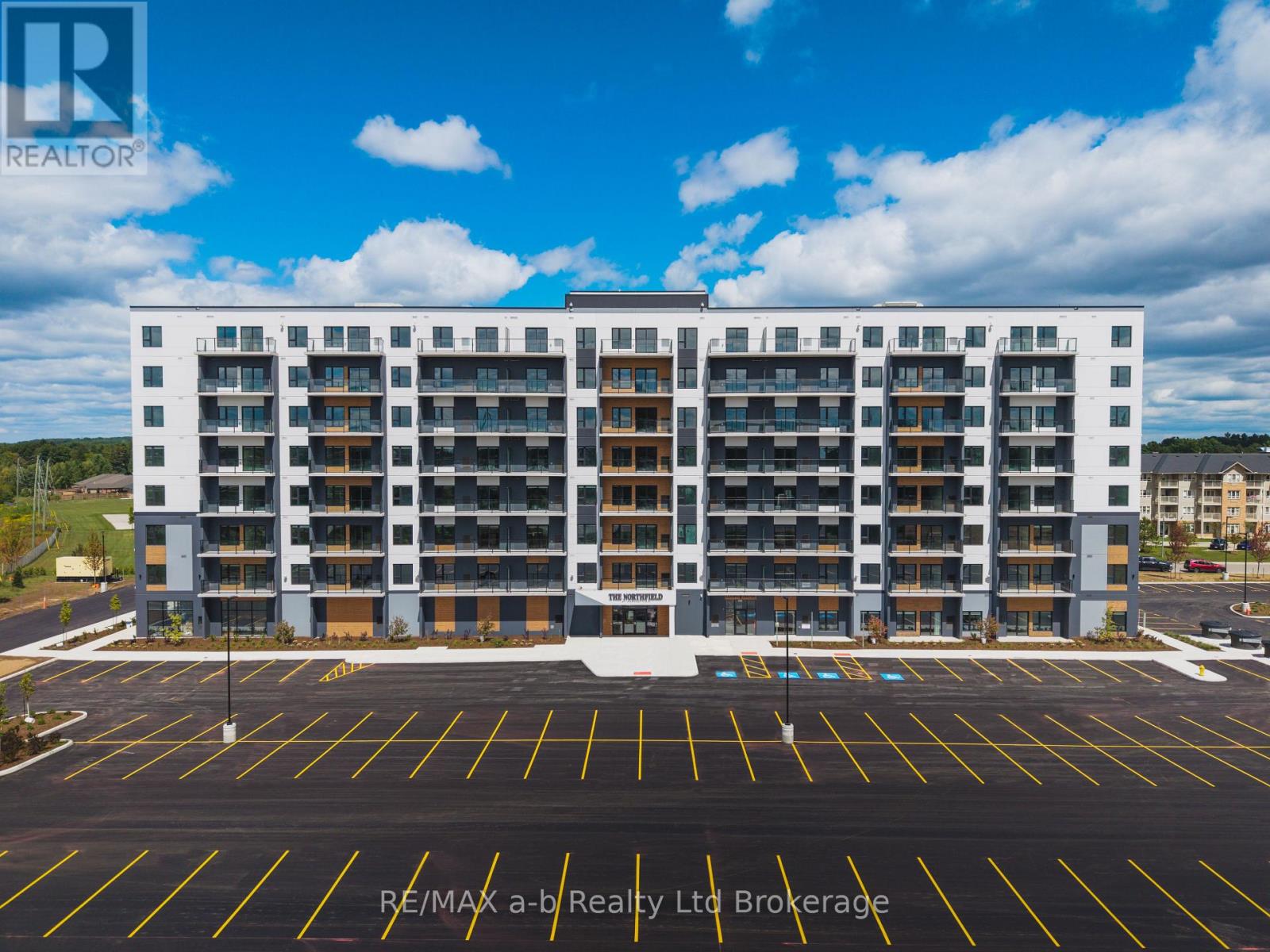 610 - 14 Harvest Avenue, Tillsonburg, Ontario N4G 0M6 - Photo 5 - X12922710