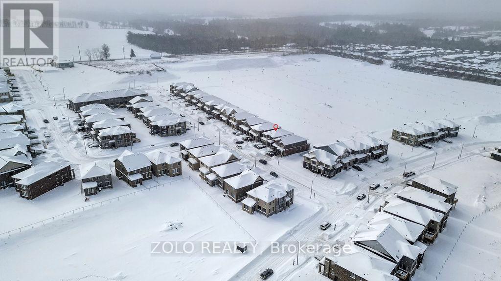 23 Kingsbury Trail, Barrie, Ontario  L9J 0W8 - Photo 36 - S12922412