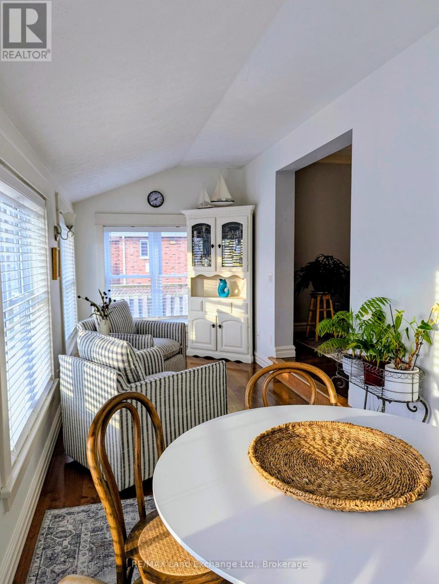 842 Olde Victoria Street, Kincardine, Ontario  N2Z 2B3 - Photo 9 - X12922776