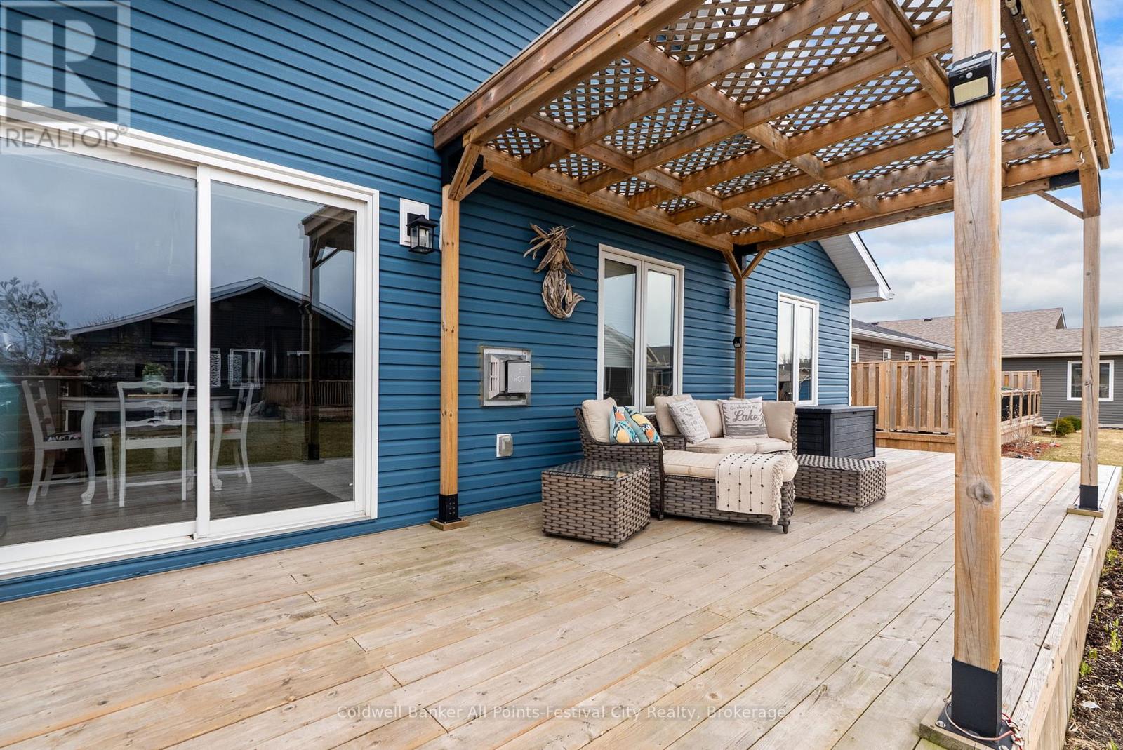 44 Huron Heights Drive, Ashfield-Colborne-Wawanosh (Colborne), Ontario  N7A 0B2 - Photo 29 - X12922876