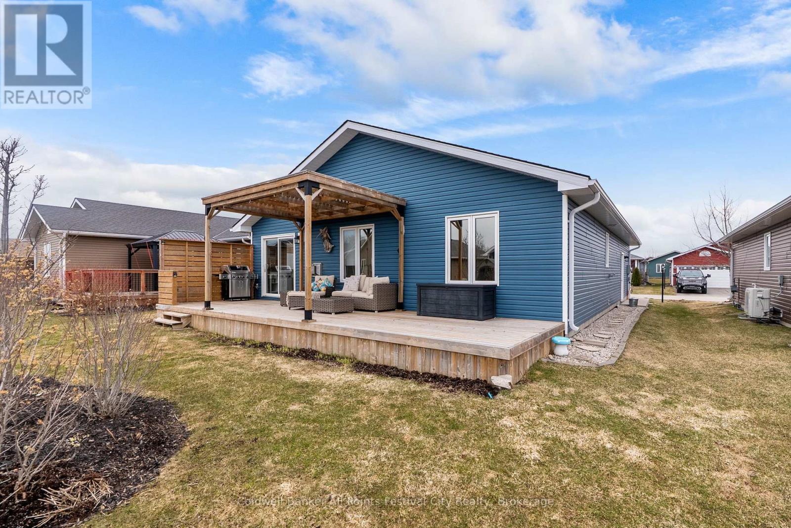 44 Huron Heights Drive, Ashfield-Colborne-Wawanosh (Colborne), Ontario  N7A 0B2 - Photo 32 - X12922876