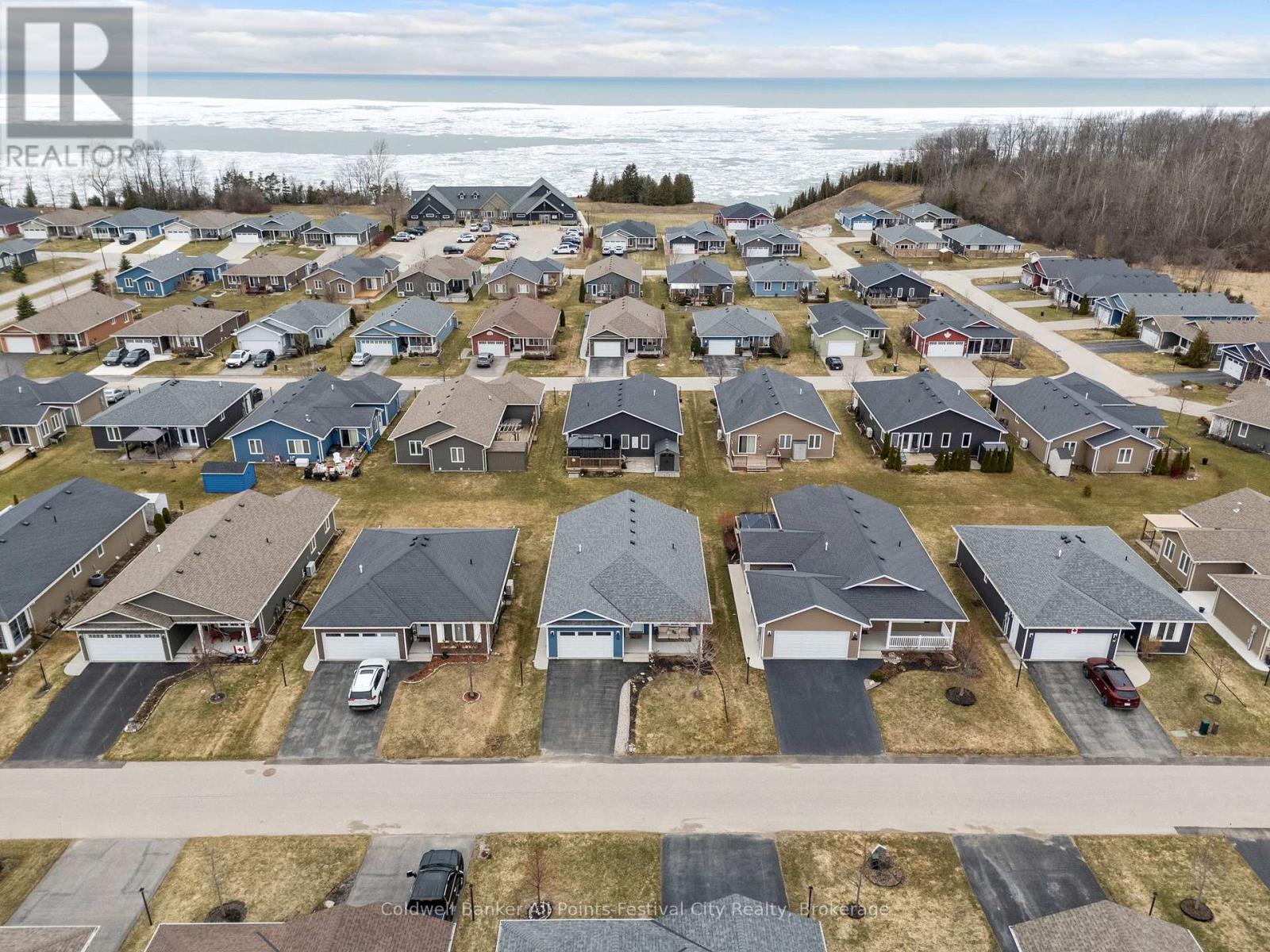 44 Huron Heights Drive, Ashfield-Colborne-Wawanosh (Colborne), Ontario  N7A 0B2 - Photo 36 - X12922876