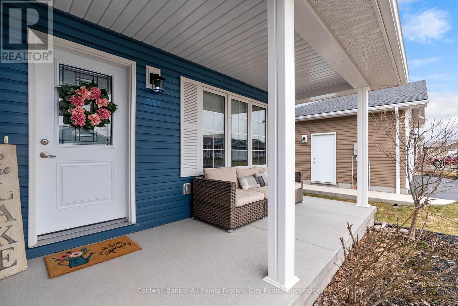 44 Huron Heights Drive, Ashfield-Colborne-Wawanosh (Colborne), Ontario  N7A 0B2 - Photo 6 - X12922876