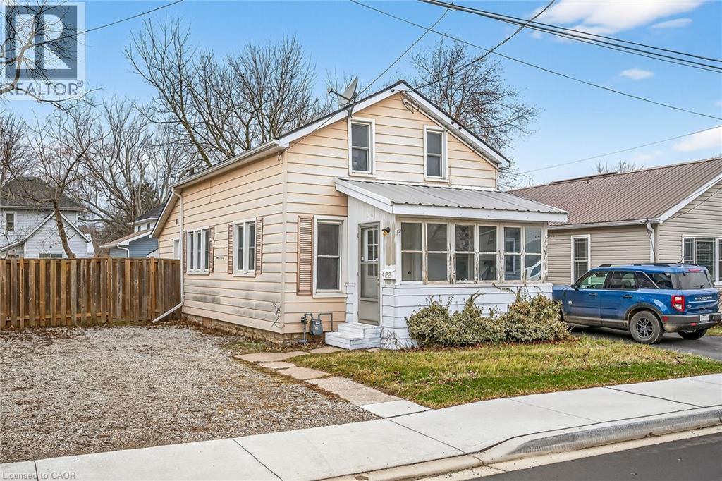 422 GRIFFITH Street, Dunnville, Ontario