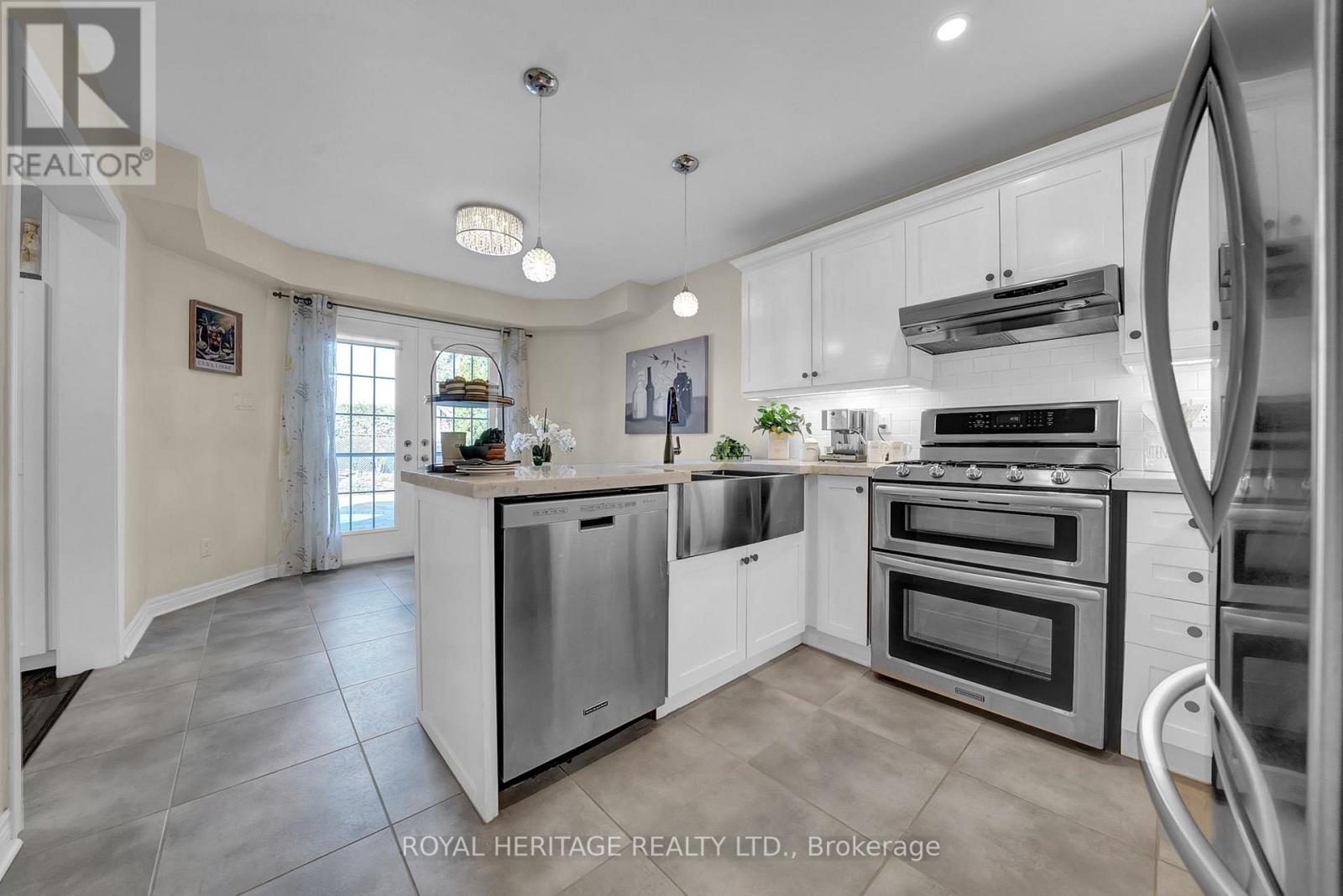 46 Lownie Court, Clarington, Ontario L1C 5C9 - Photo 13 - E12922798