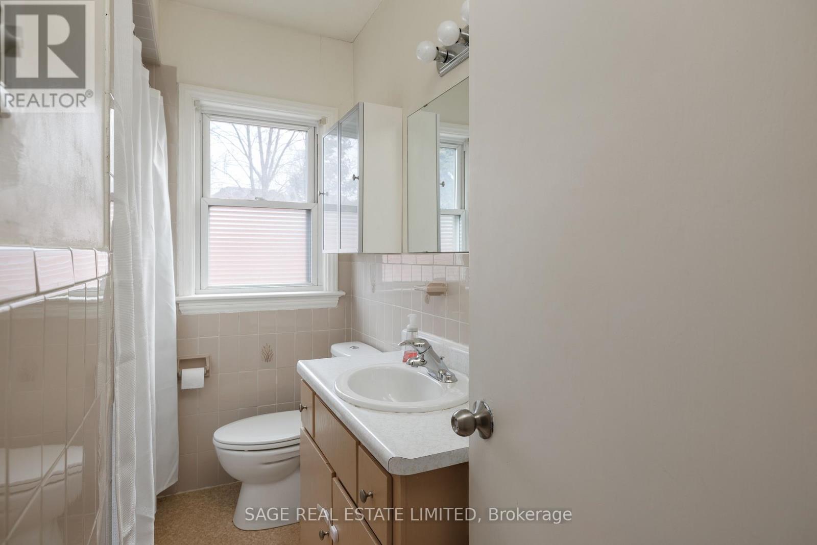 45 Grantbrook Street, Toronto, Ontario  M2R 2E8 - Photo 19 - C12922772