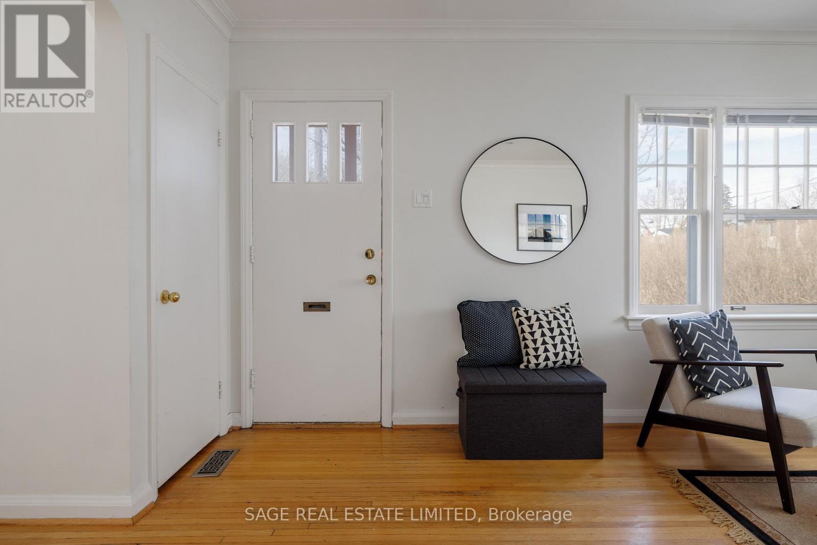 45 Grantbrook Street, Toronto, Ontario  M2R 2E8 - Photo 4 - C12922772