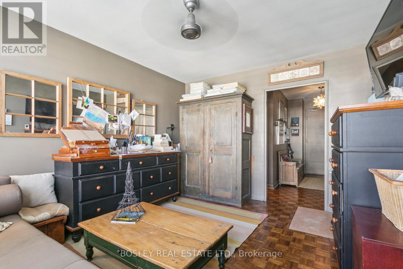 1001 - 575 Avenue Road S, Toronto (Yonge-St. Clair), Ontario  M4V 2K2 - Photo 23 - C12922832