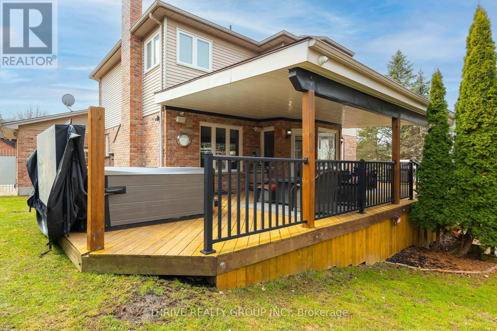 79 Trellis Crescent, London South, Ontario  N6K 4H2 - Photo 8 - X12922712