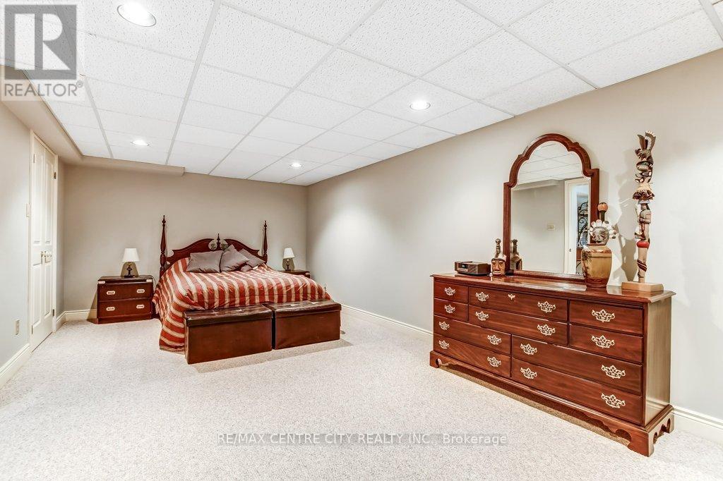 27 - 1200 Riverside Drive, London North, Ontario  N6H 5C6 - Photo 30 - X12922724