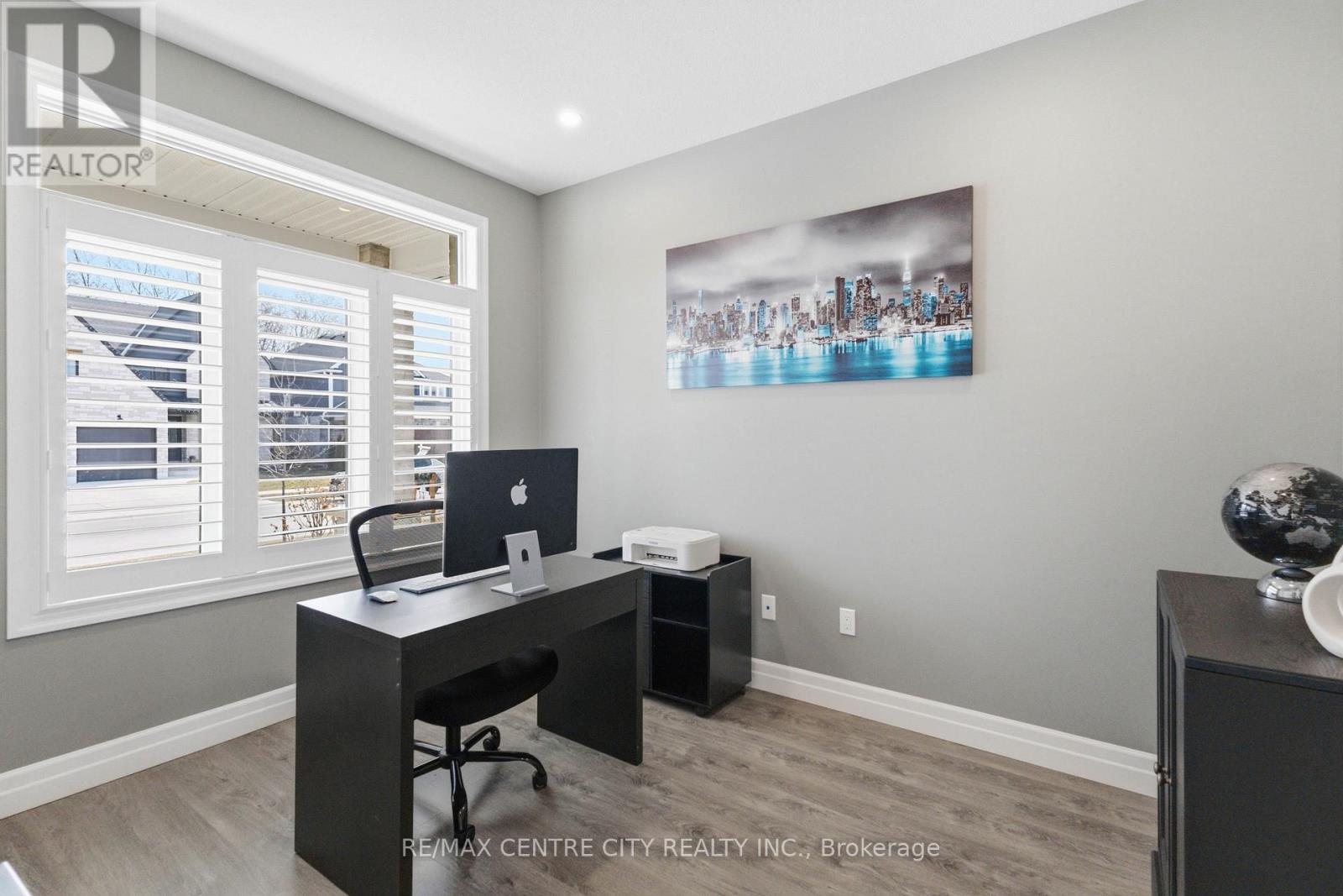 85 Mill Pond Crescent, Thames Centre, Ontario  N0L 1G2 - Photo 10 - X12922746