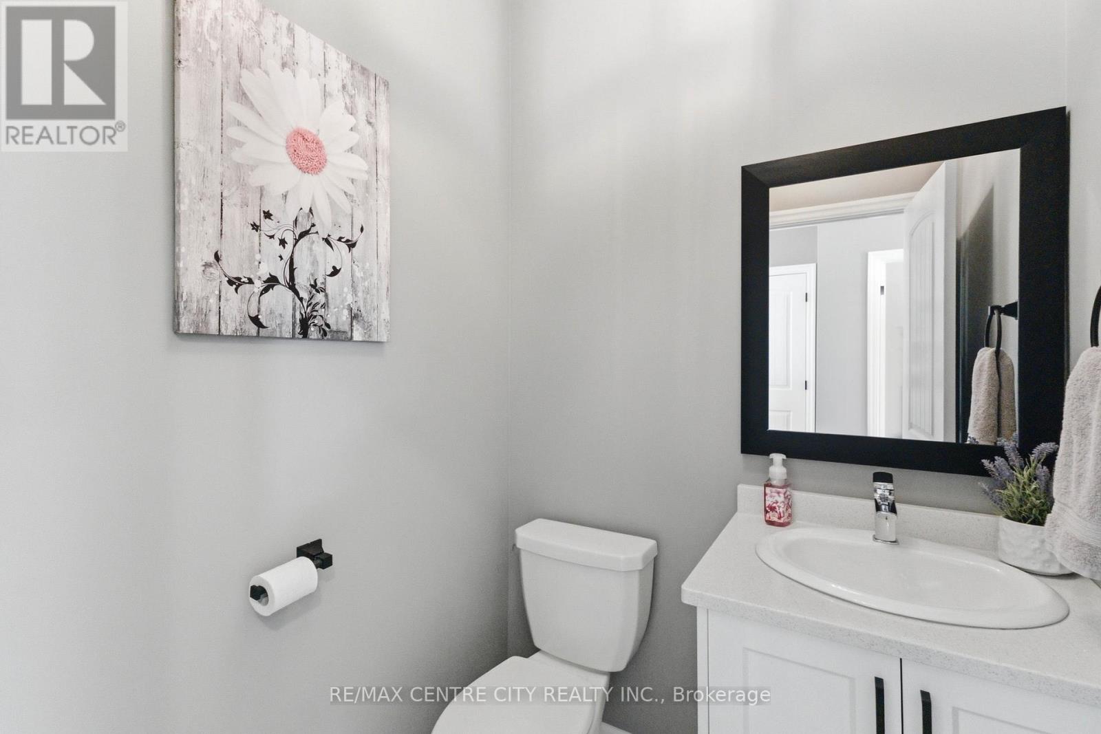 85 Mill Pond Crescent, Thames Centre, Ontario  N0L 1G2 - Photo 11 - X12922746