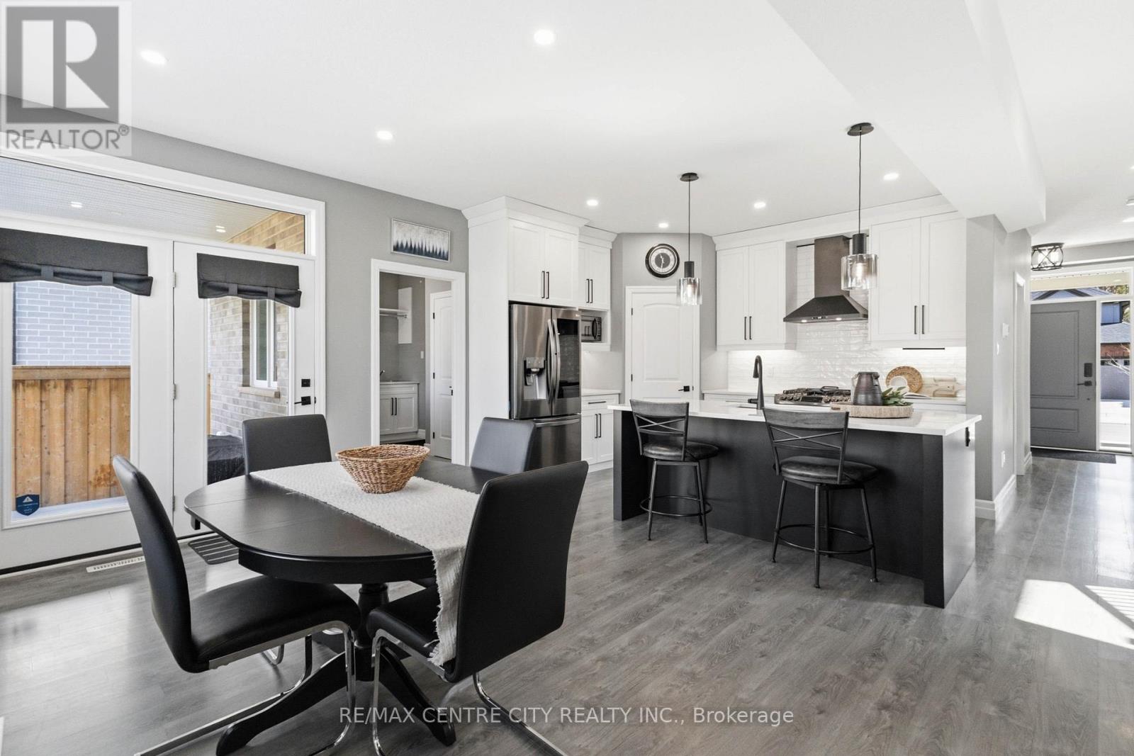 85 Mill Pond Crescent, Thames Centre, Ontario  N0L 1G2 - Photo 19 - X12922746