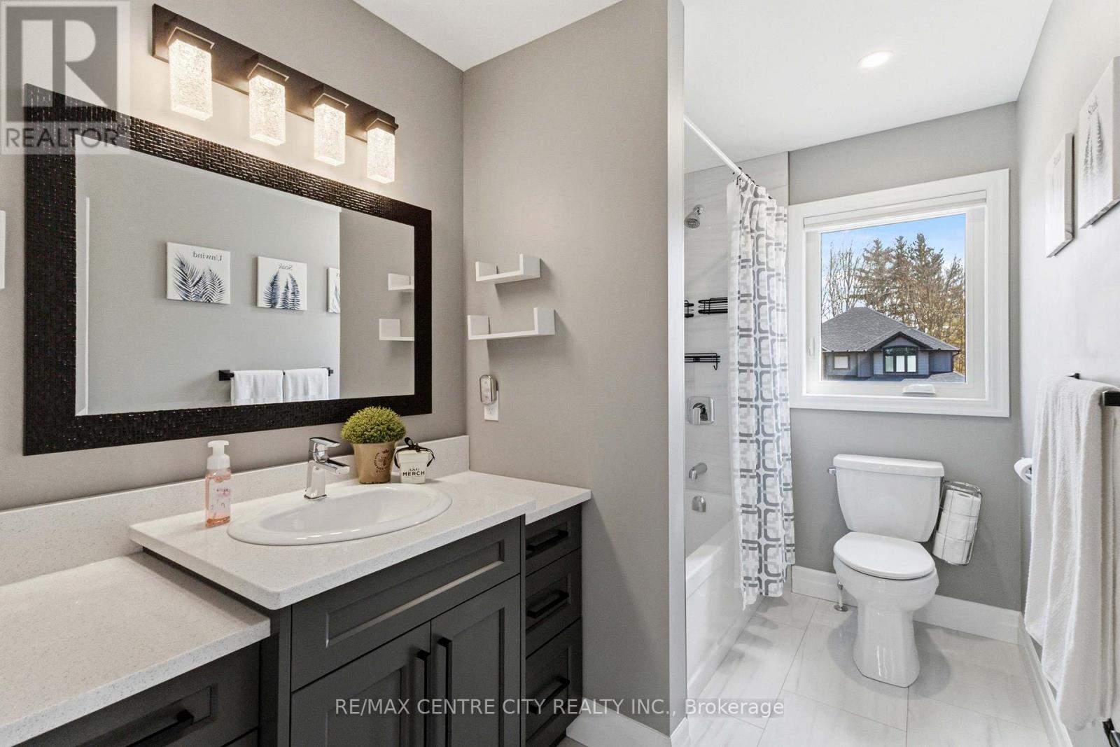 85 Mill Pond Crescent, Thames Centre, Ontario  N0L 1G2 - Photo 28 - X12922746