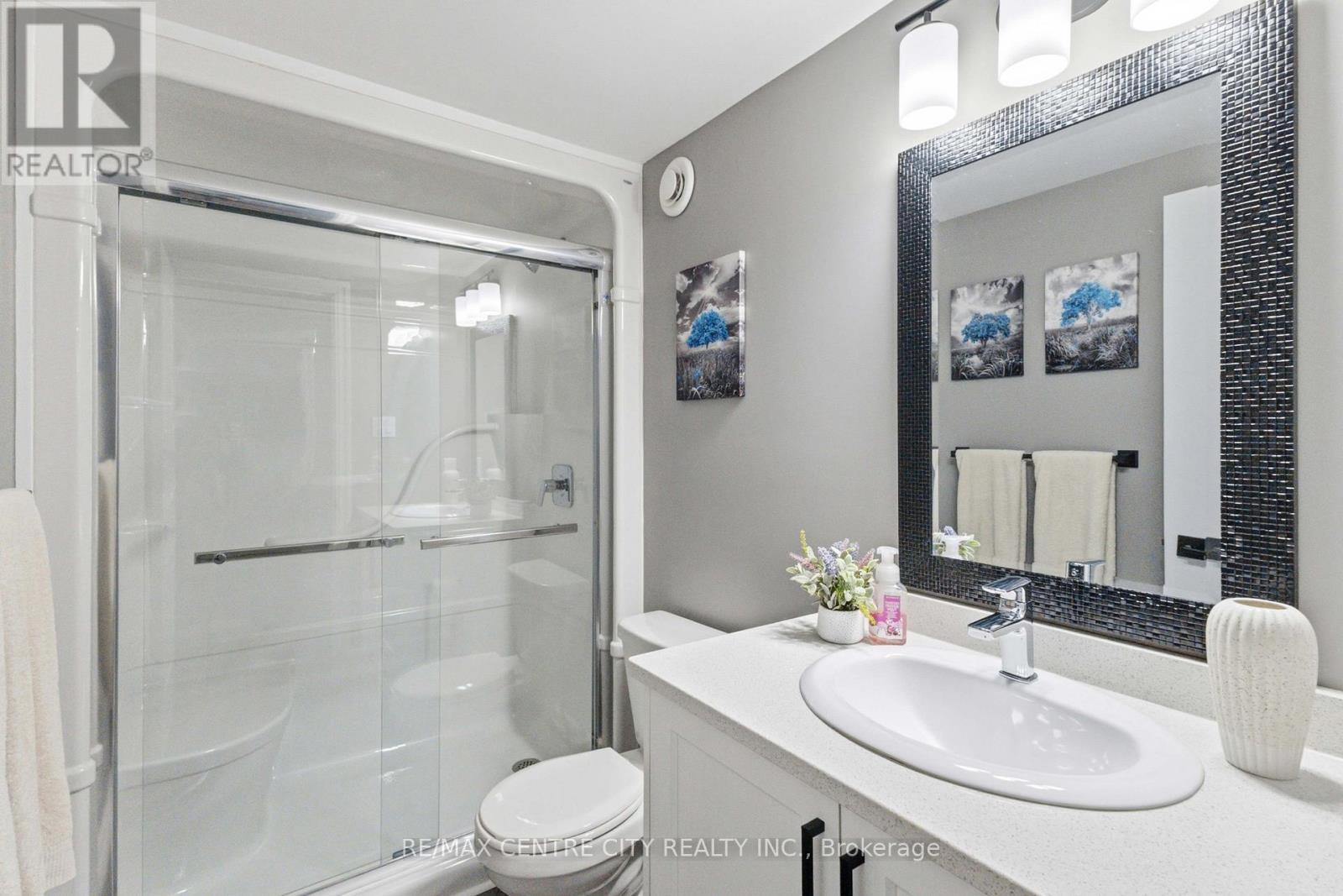 85 Mill Pond Crescent, Thames Centre, Ontario  N0L 1G2 - Photo 36 - X12922746