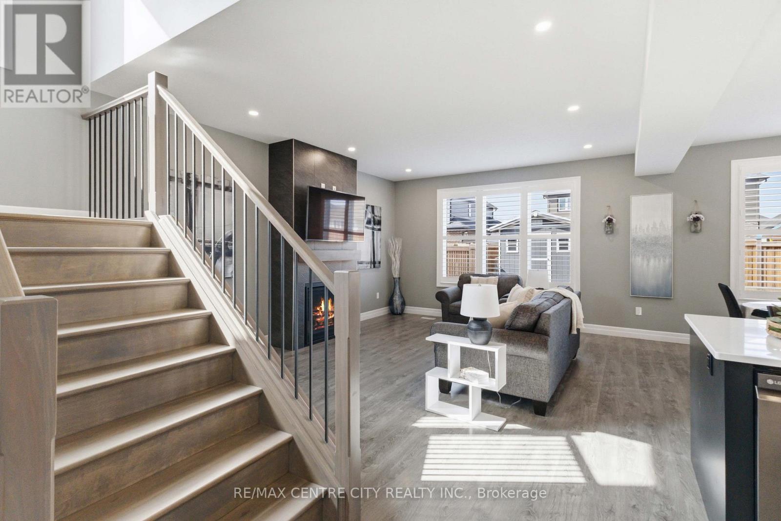 85 Mill Pond Crescent, Thames Centre, Ontario  N0L 1G2 - Photo 9 - X12922746