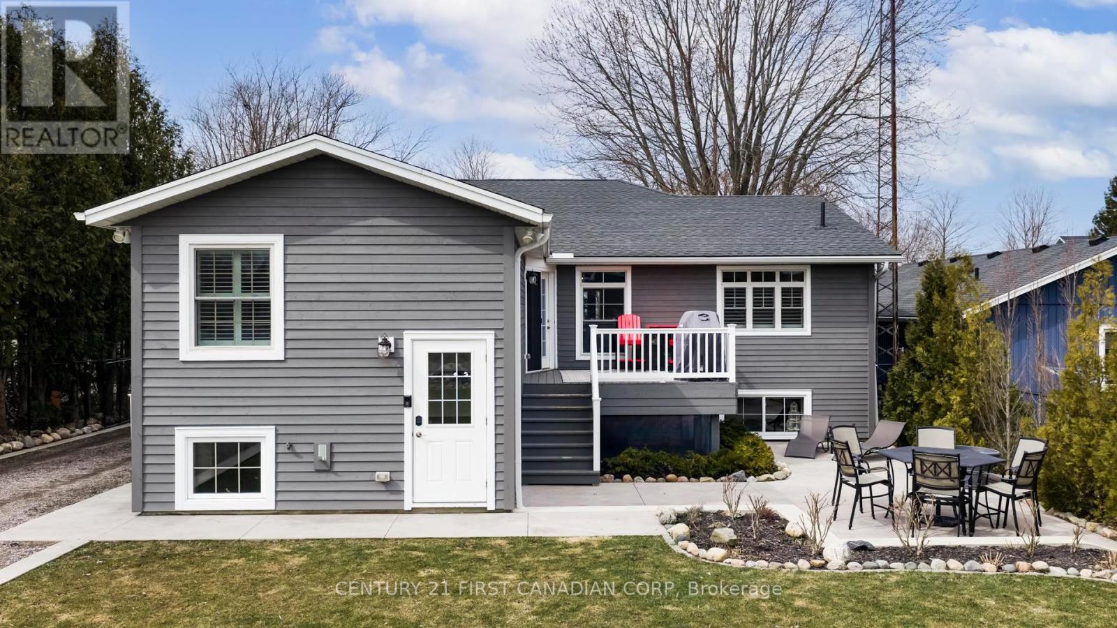 96 Tuyll Street, Bluewater, Ontario  N0M 1G0 - Photo 36 - X12922842