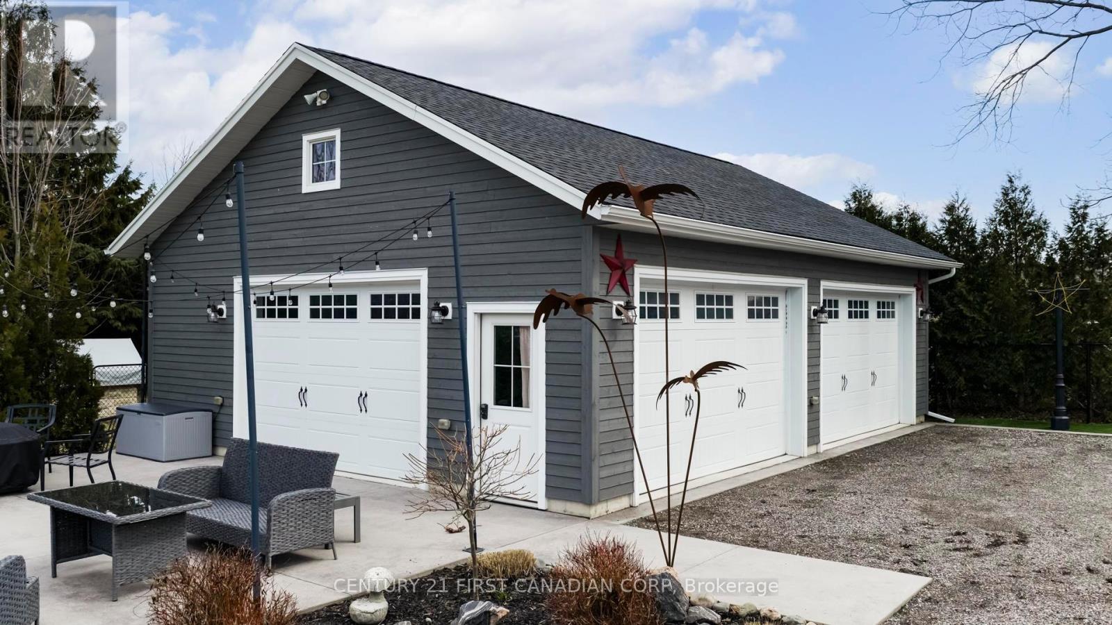 96 Tuyll Street, Bluewater, Ontario  N0M 1G0 - Photo 39 - X12922842