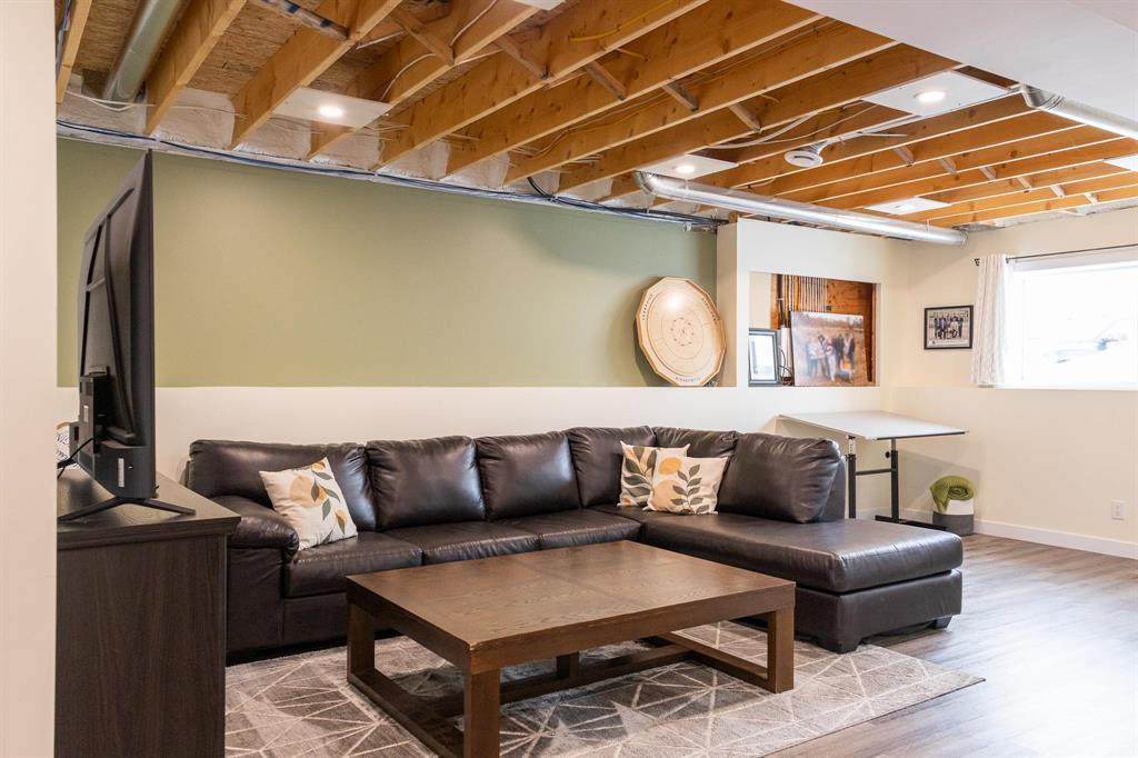 85 York Crescent, Steinbach, Manitoba  R5G 2V4 - Photo 21 - 202605514