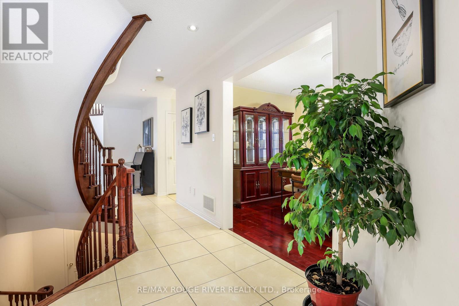 14 Clapperton Drive, Ajax, Ontario  L1T 4X9 - Photo 6 - E12922706