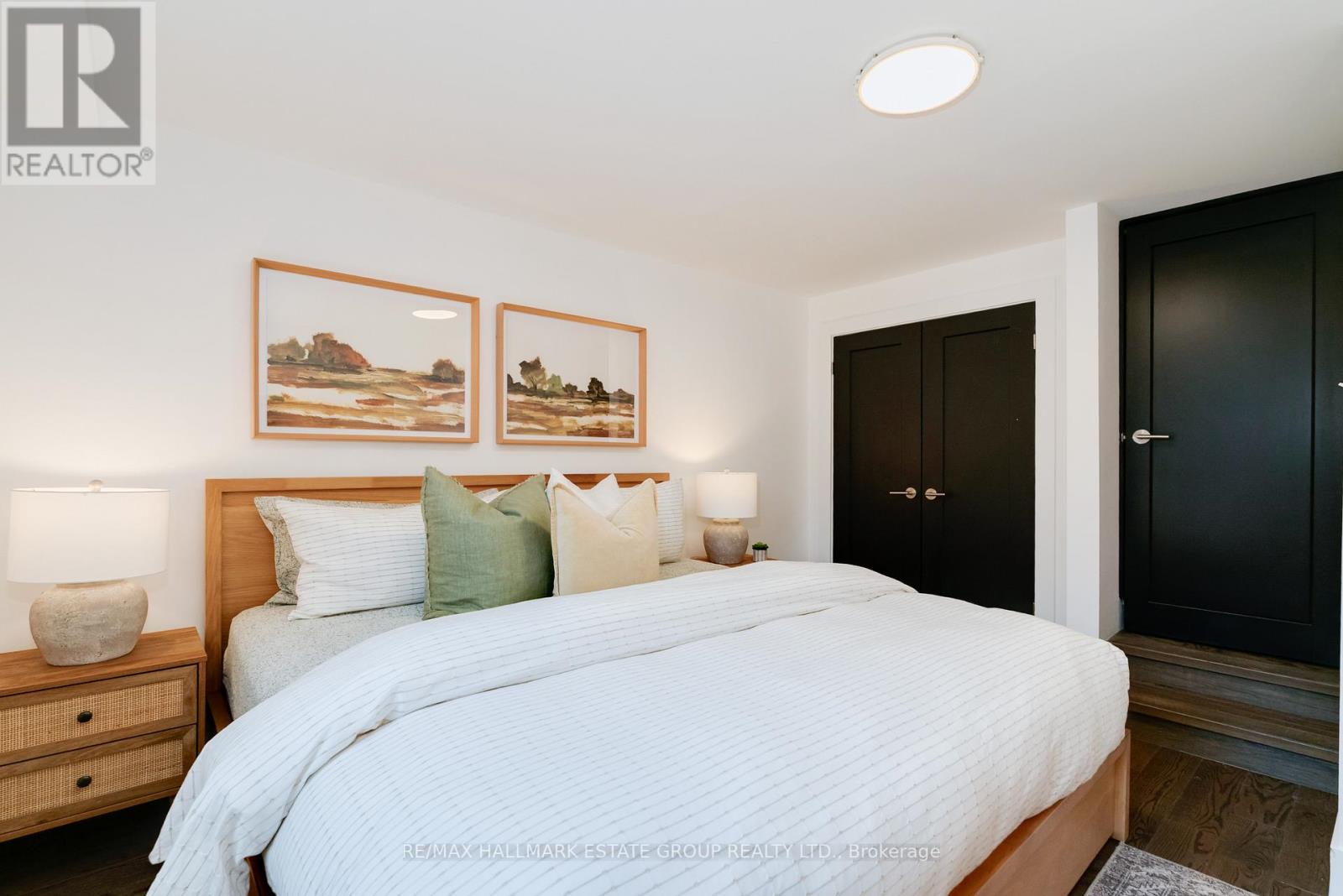 11 Austin Avenue, Toronto, Ontario  M4M 1V7 - Photo 21 - E12922872