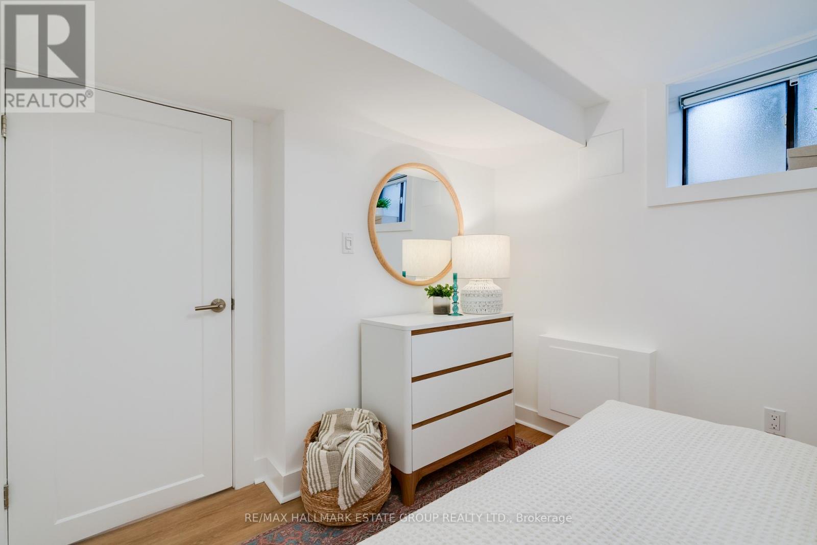 11 Austin Avenue, Toronto, Ontario  M4M 1V7 - Photo 38 - E12922872